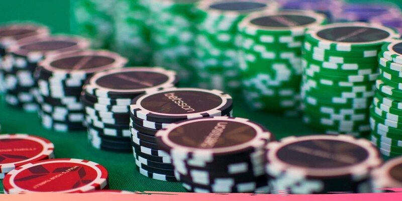 Tìm hiểu chi tiết về trò chơi Poker Kubet